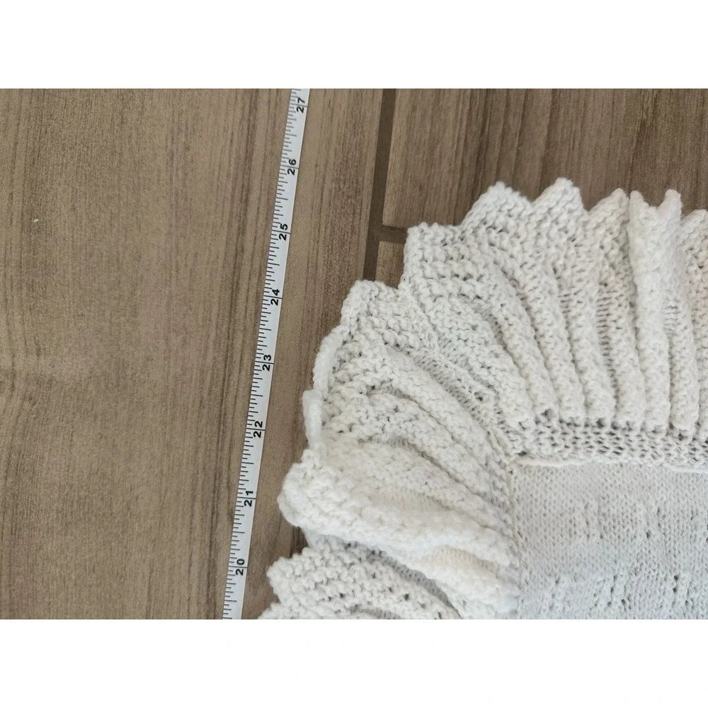 Vintage Handmade Baby Blanket  White With Delicate Pink Flowers‎